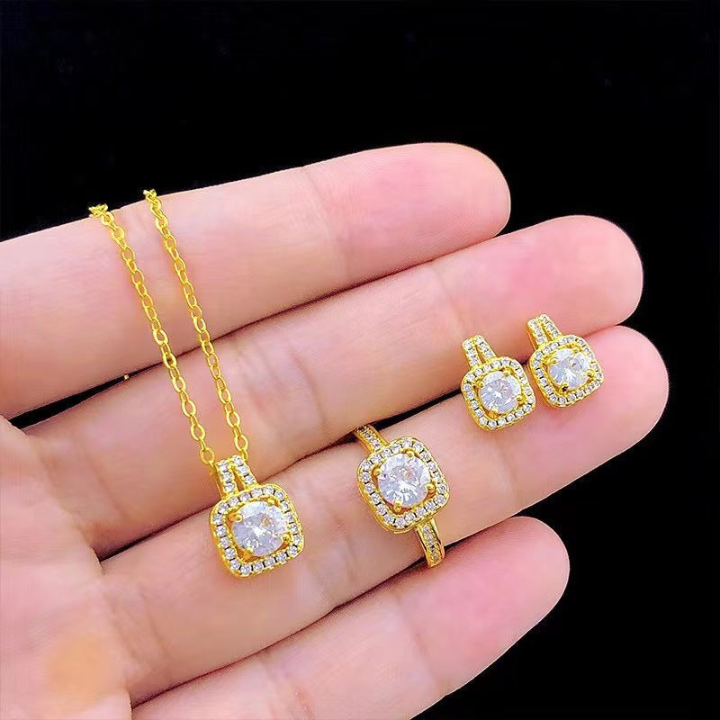 Square Diamond Gold Jewellery Set