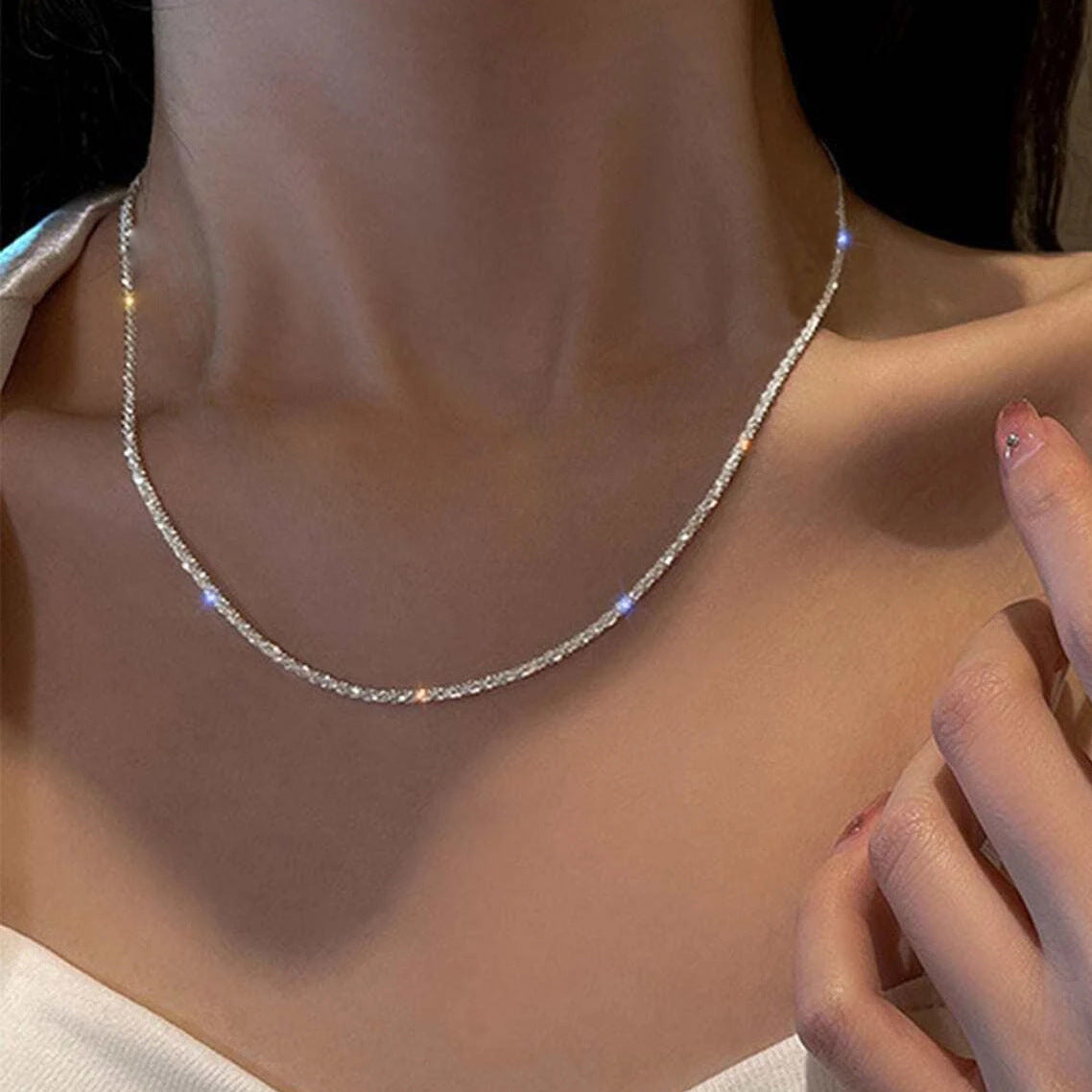 UNI-10615 - Sparkle Silver - Necklace