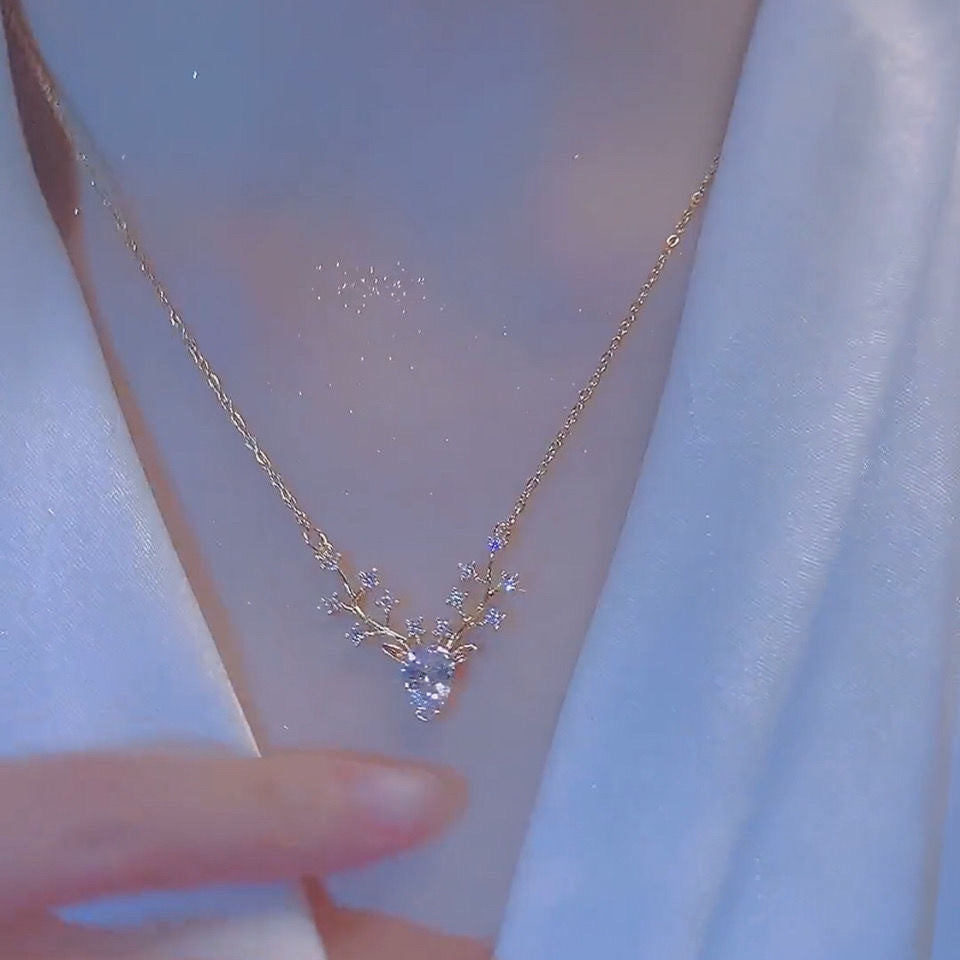 UNI-10288 - Crystal Diamond Deer Gold - Necklace