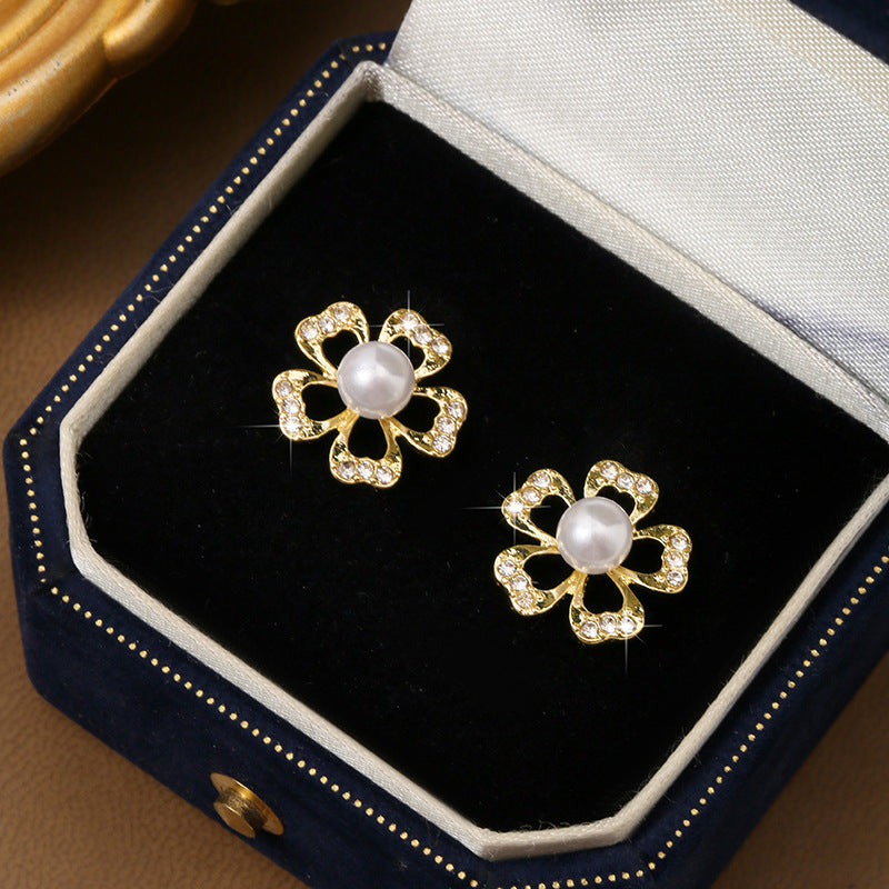 UNI-10315 - Flower Sparkle - Earring