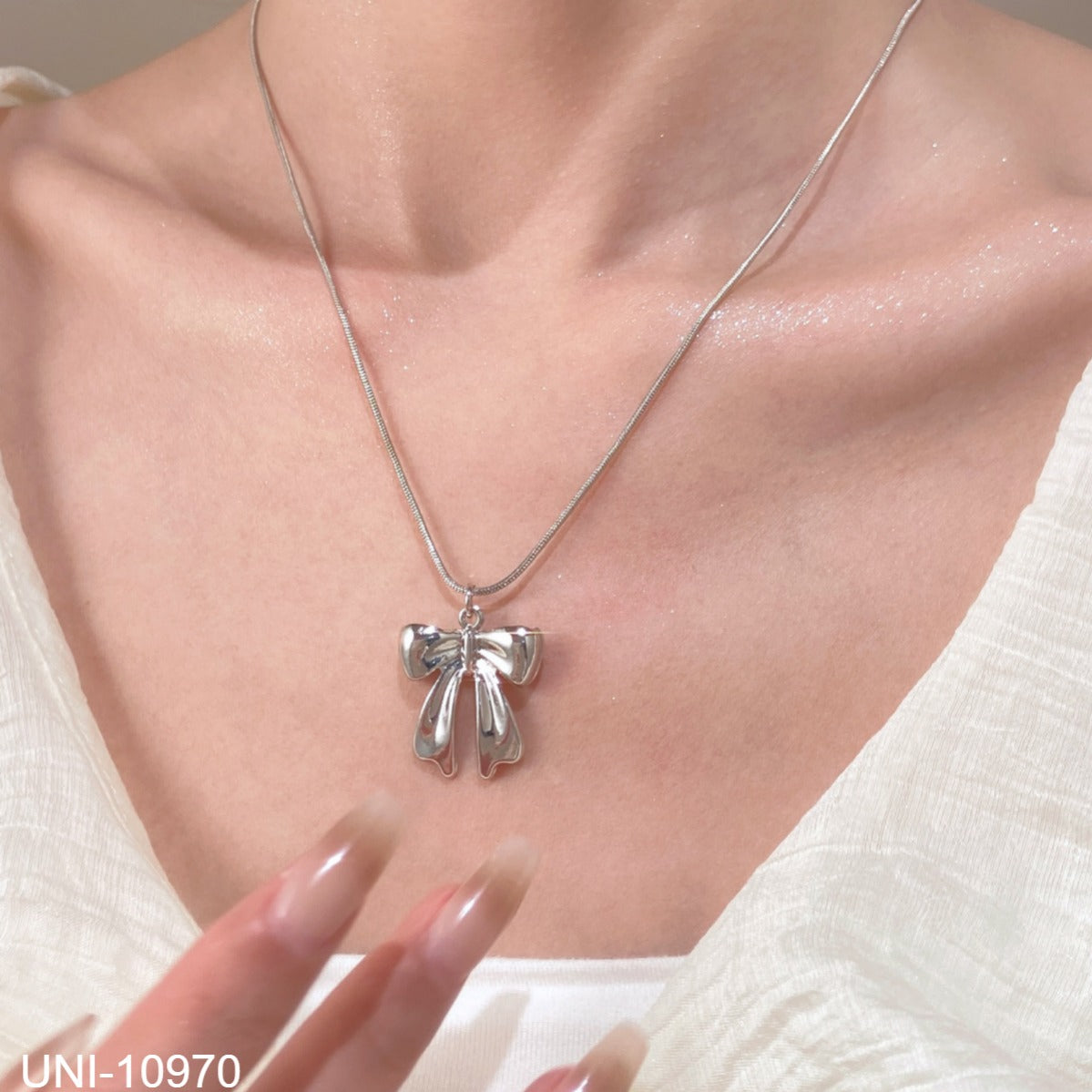 UNI-10970 - Silver Bow - Necklace Style 3