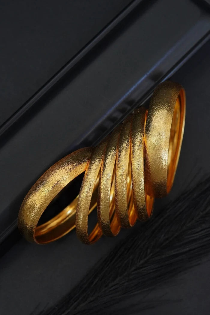 Shabnum 6 Pcs Gold Plated Bangles Set