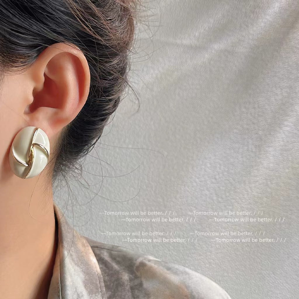 UNI-12142-  Classy White Oval Gold Foil - Earring