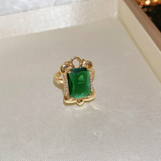 UNI-11812 - Royal Green Gem Gold - Ring
