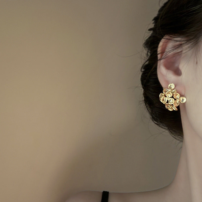 UNI- 11064  - Gold Floral - Earring
