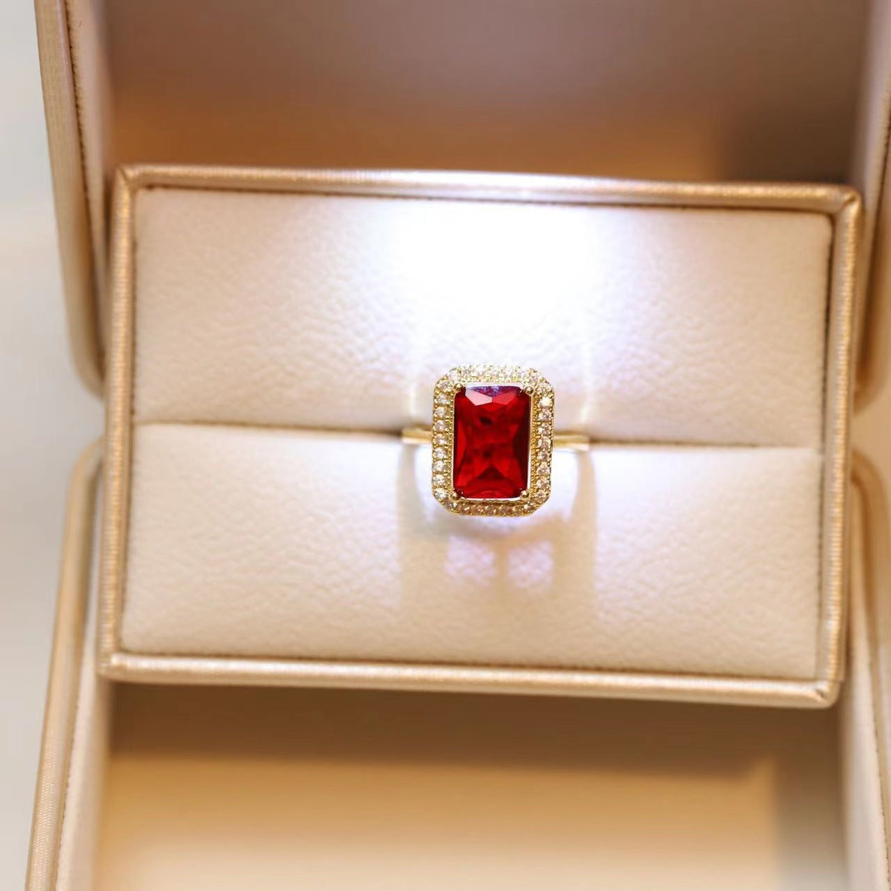 UNI-11016 - Red Gem Gold - Jewelry Set