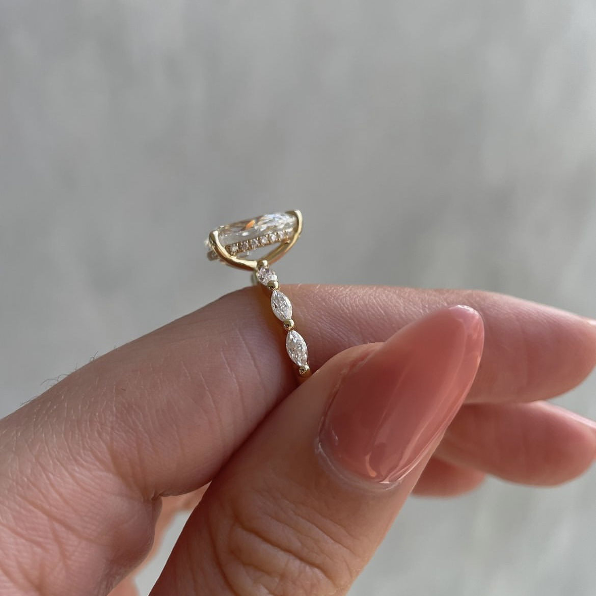 UNI-11912 - Luxury Diamond - Ring
