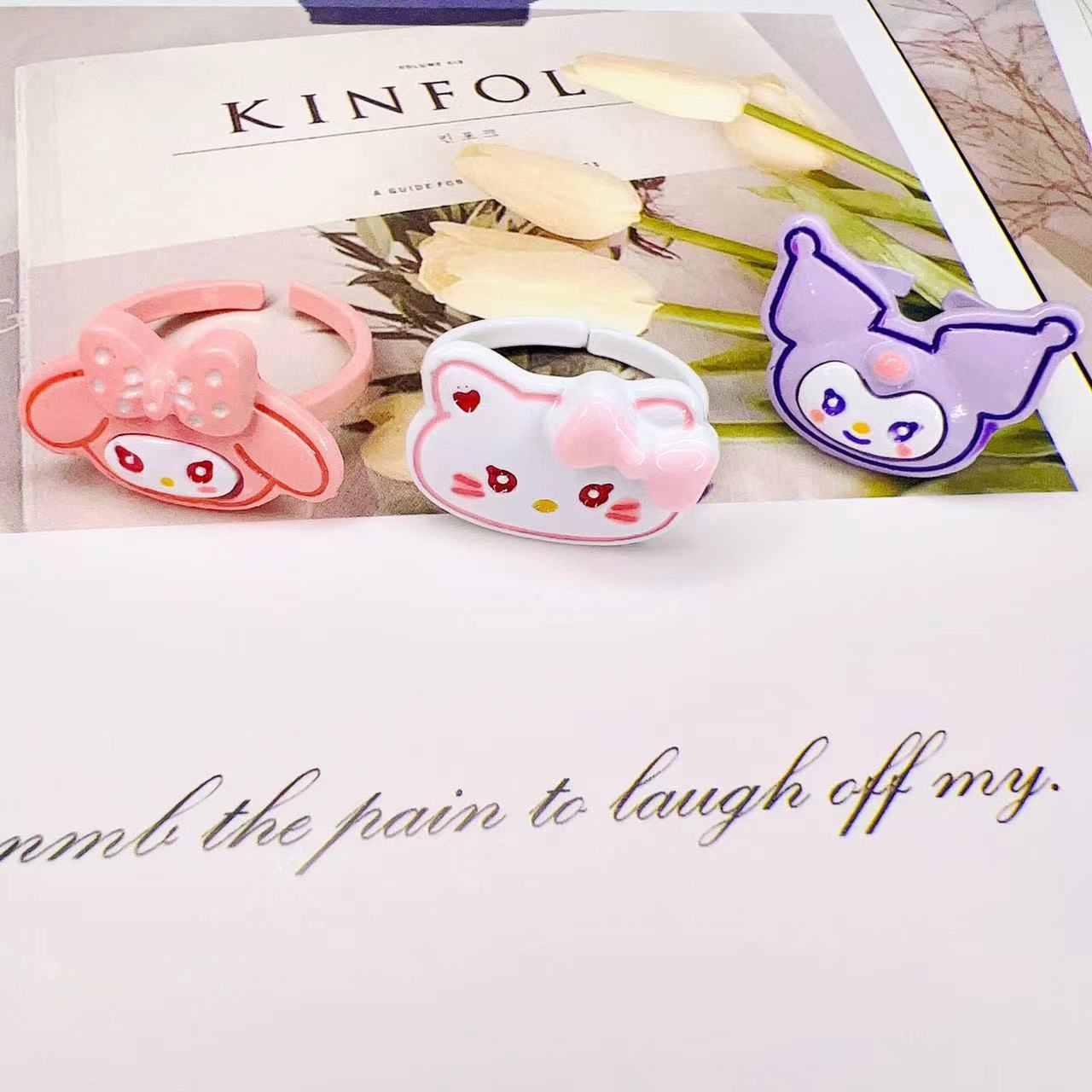 UNI-11529 - Hello Kitty Sanrio Character - Ring