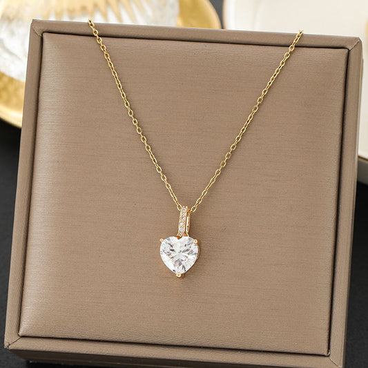 SS-11887 - Diamond Heart Gold - Necklace