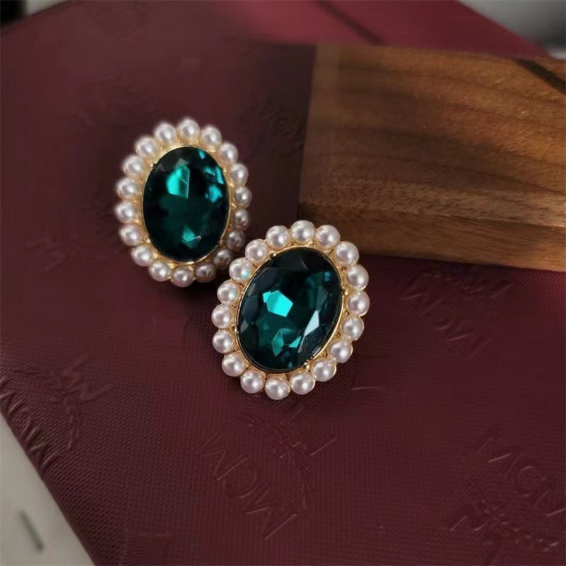 UNI-11025 - Luxury Diamond & Beaded Pearls Gold - Jewelry Set