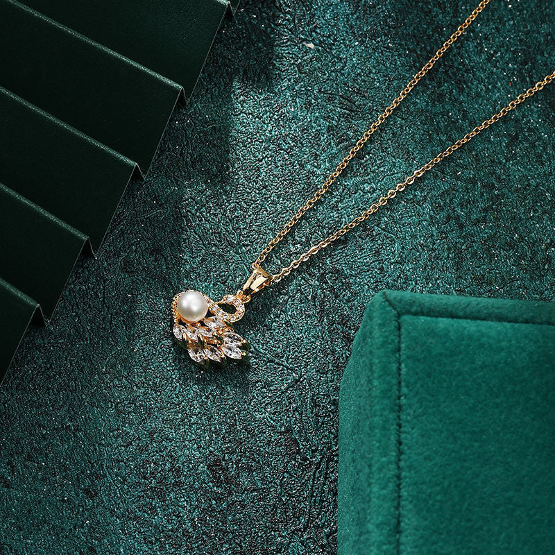 UNI-11047 - Pearly Swan Gold - Necklace