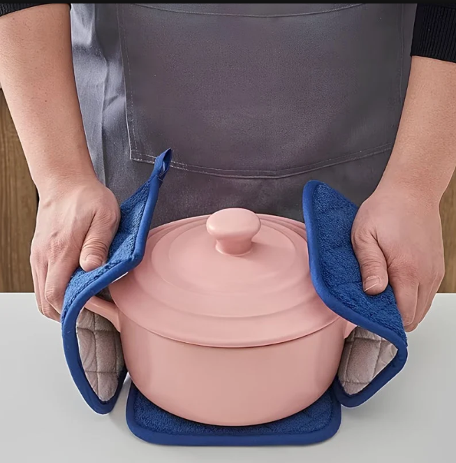 2PCS Heavy Duty Pot Holder Set Heat Resistant Kitchen Pads