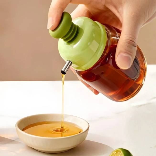 Oil Bottle Dispenser 100ML Kitchen Oil Pourer
