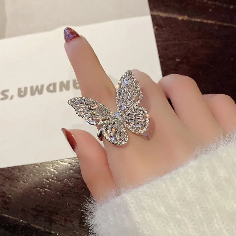 UNI-10166-8 - Diamond Butterfly  - Ring