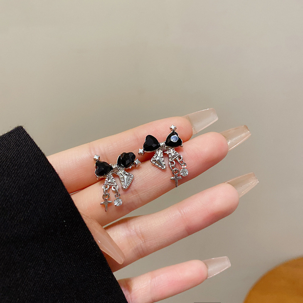 UNI-10888 - Black Sparkle Bow -  Earring