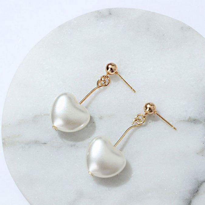 UNI-10444  - Dangling White Heart Gold - Earring