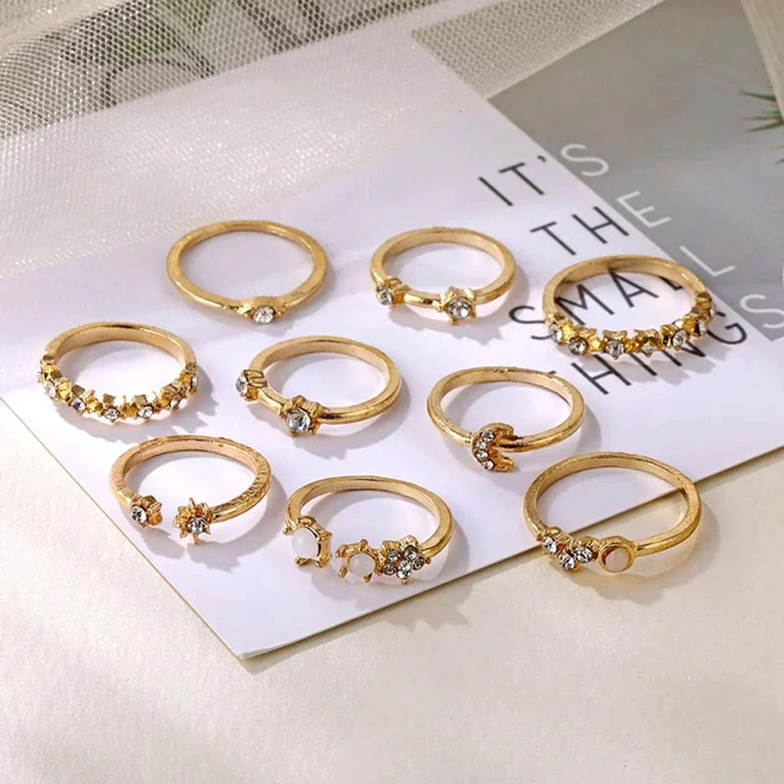 UNI-10168-33 - Moon & Star Sparkle Gold - Ring Set Of 9