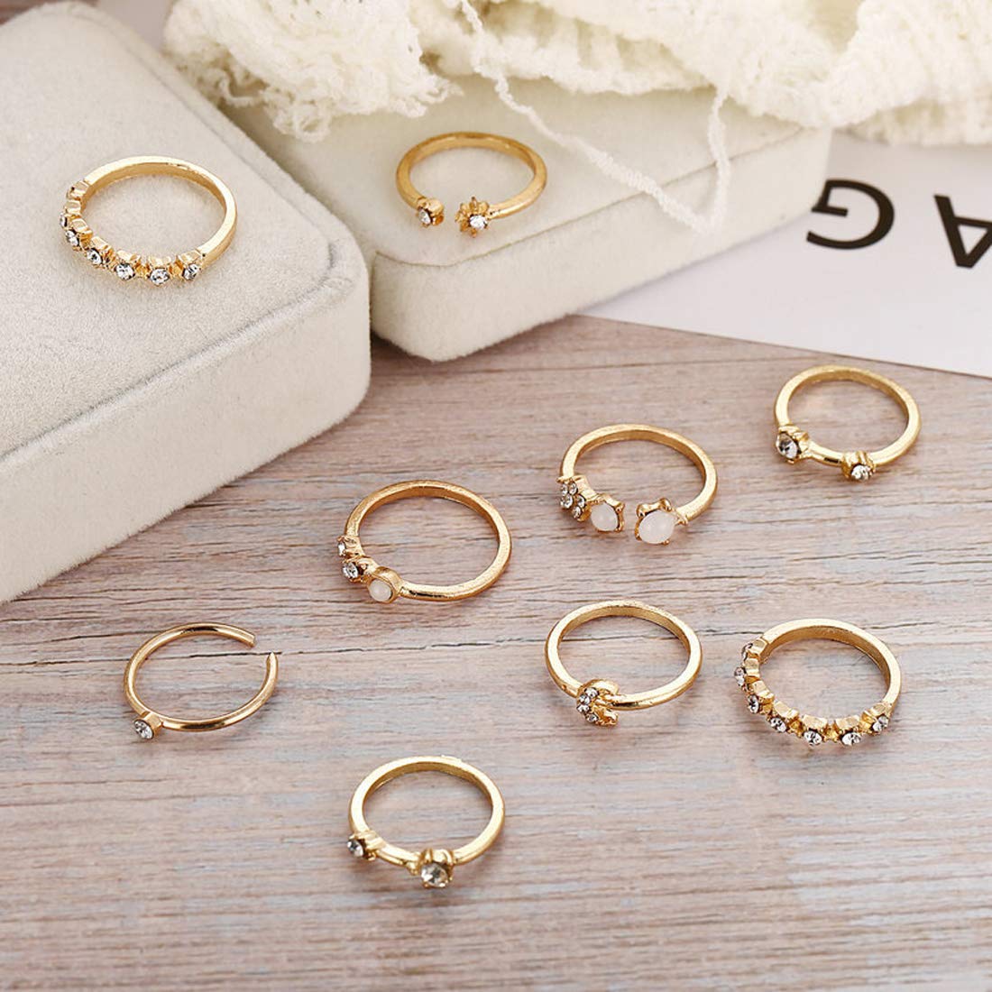 UNI-10168-33 - Moon & Star Sparkle Gold - Ring Set Of 9