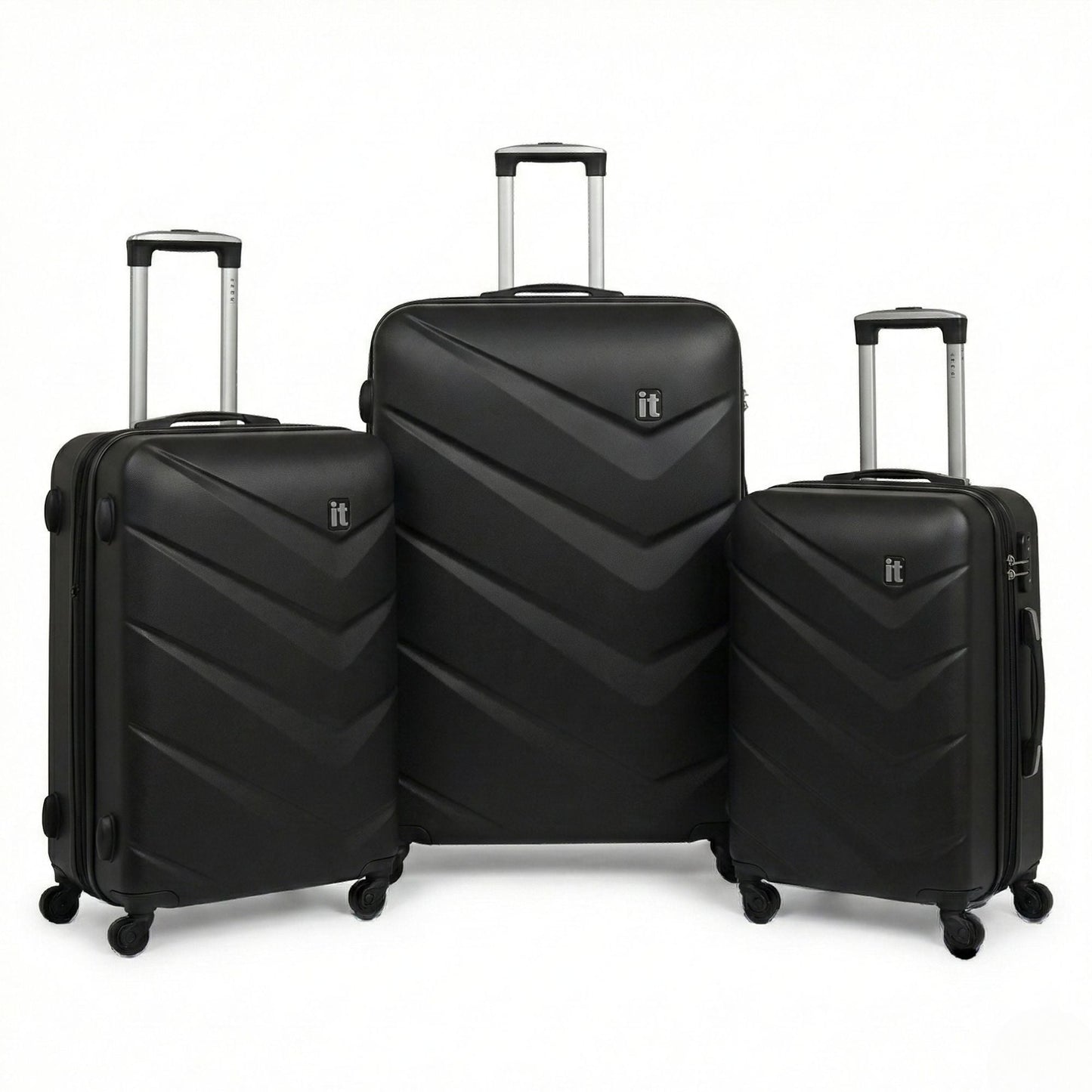 IT Luggage - Chevron 3pcs Set - image 1