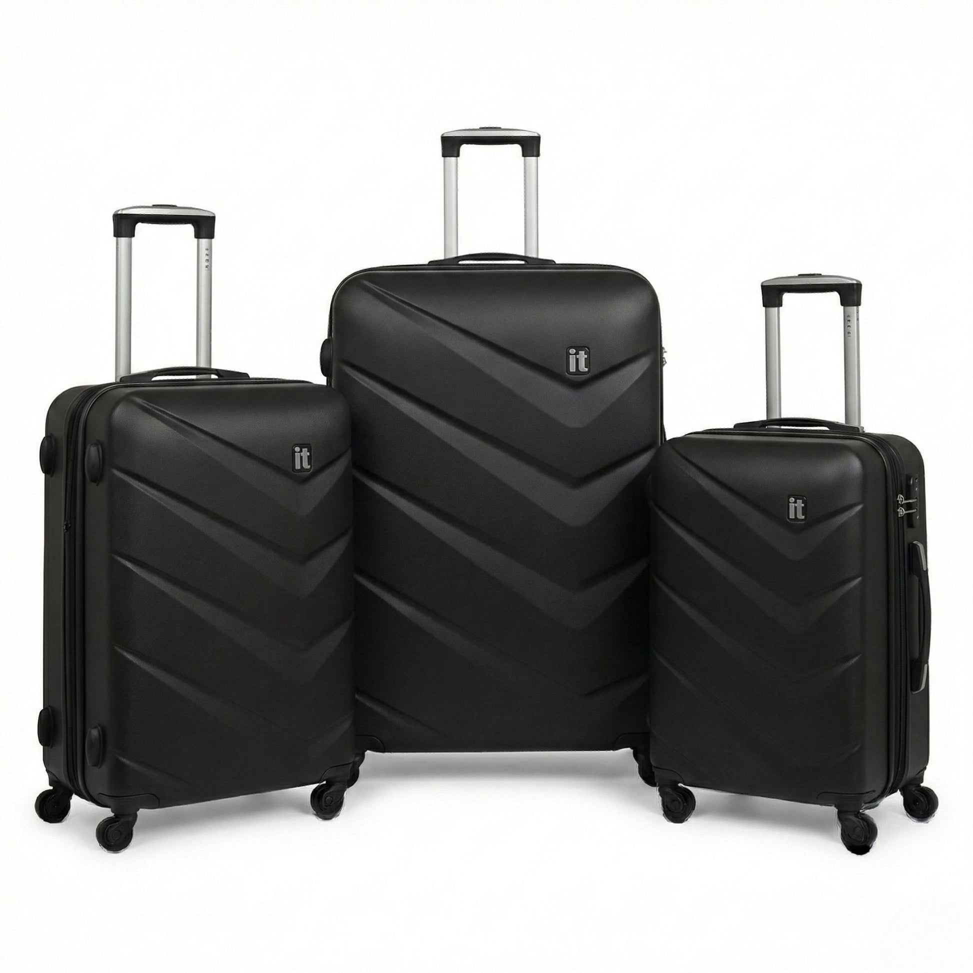 IT Luggage - Chevron 3pcs Set - image 1