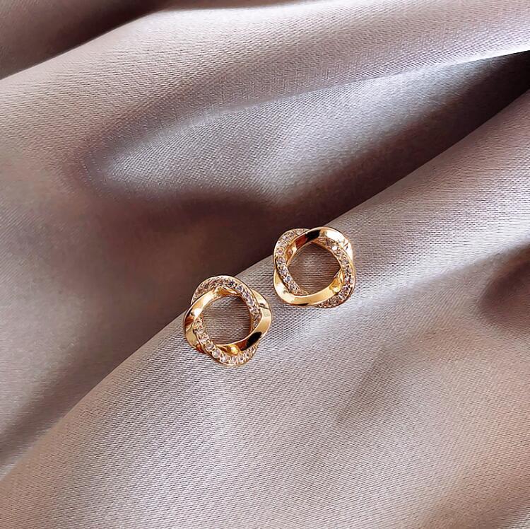UNI-10002- Galaxy Diamonds - Earring