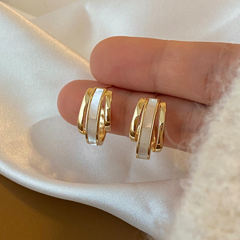 UNI-10005 - White Pastel Gold Glam - Earring