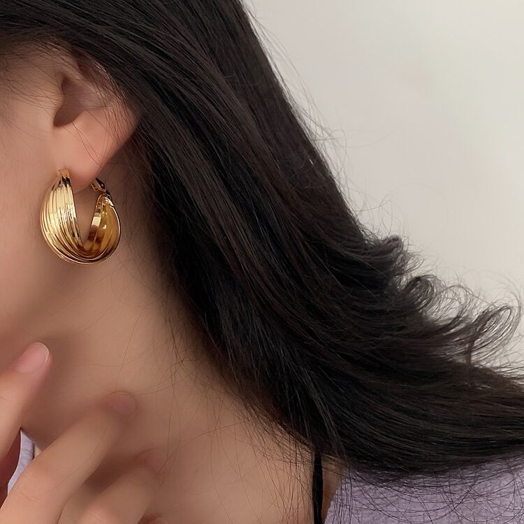 UNI-10226 - Fancy Twist Hoop Gold  - Earring