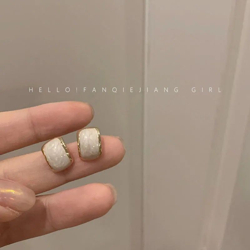 UNI-10227 - Marbled Gold  - Earring