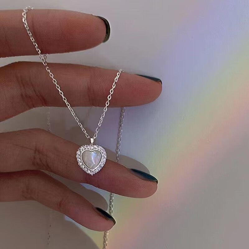 UNI-10244- White Stone Heart Silver - Necklace