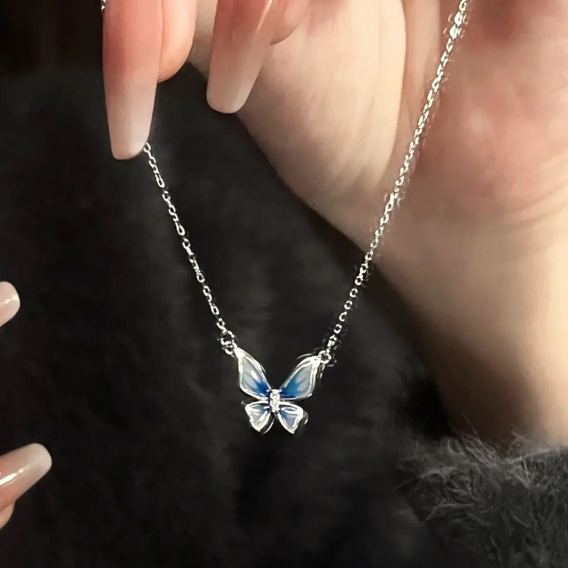UNI-10248 - Blue Butterfly Silver - Necklace