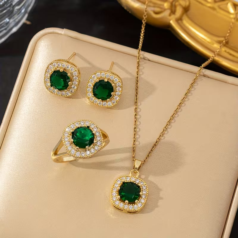 UNI-11040 - Green  Diamond Gold - Jewelry Set