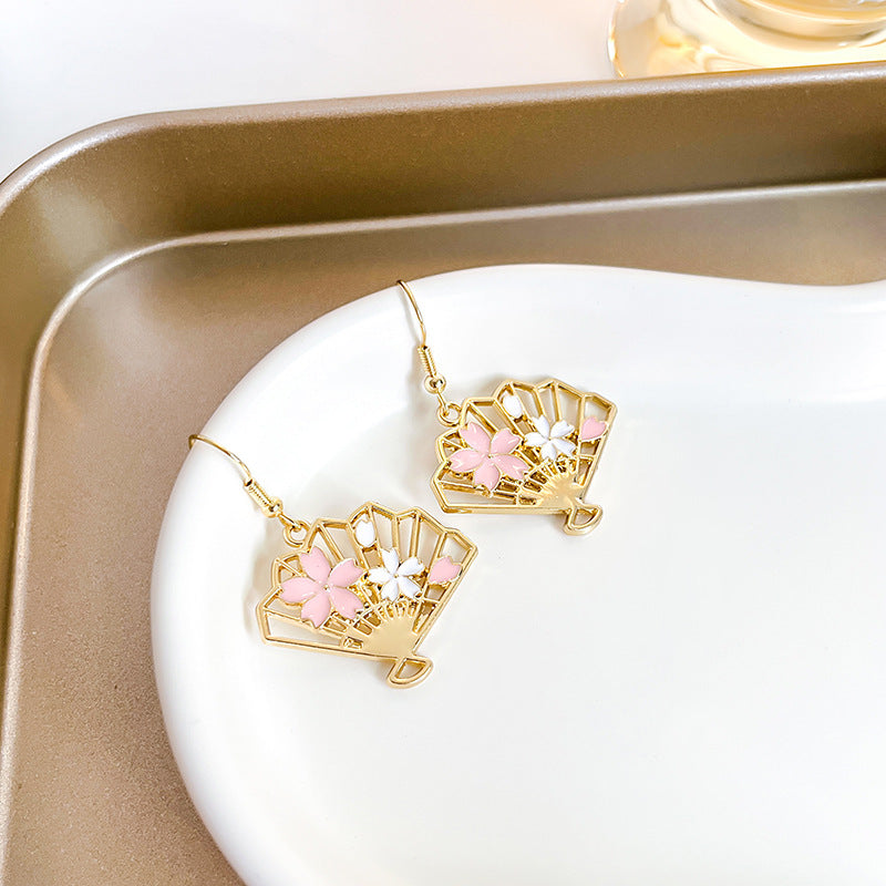 UNI-10376 - Elegant Fan Sakura Flowers Gold  - Earring